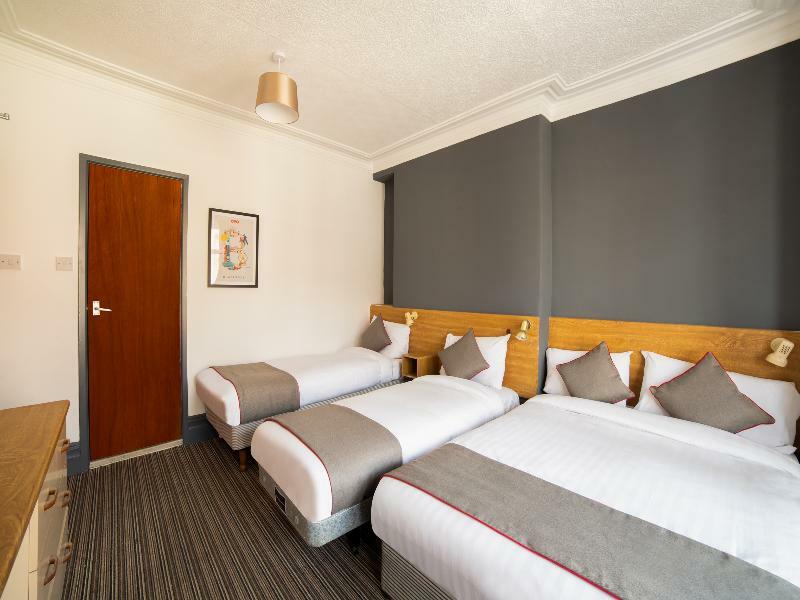 Alumhurst Guest house 3*